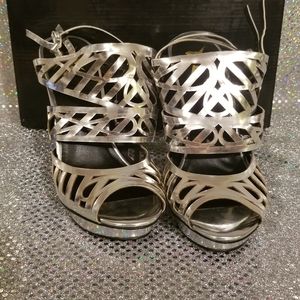 LFL Silver Peep Toe Heels sz 9 NWT